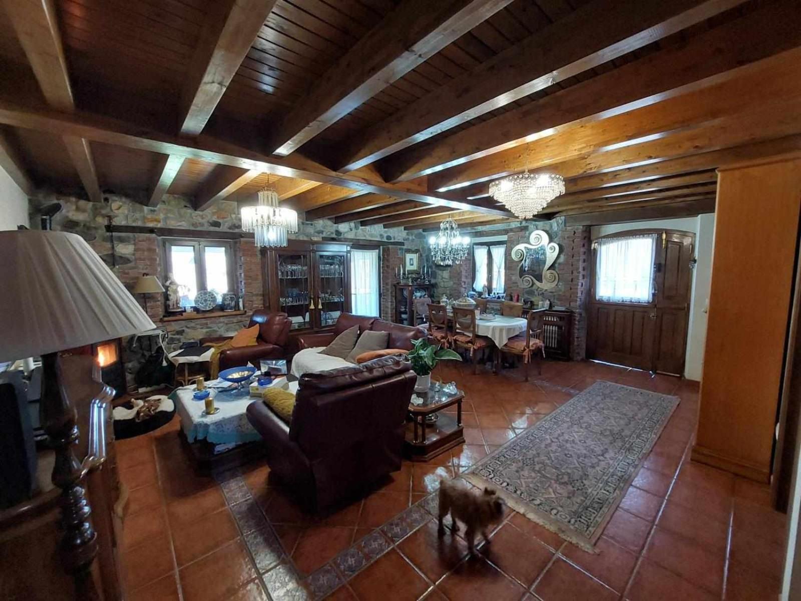 הוילה אריונדס Casa La Gueelina En Asturias מראה חיצוני תמונה